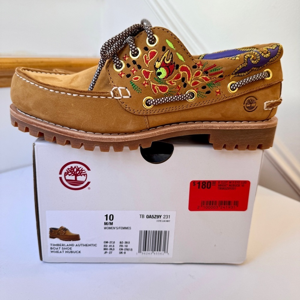 NWT Timberland x CLOT 3-Eye Boat Shoe Embroidered Hand-sewn tan brown loafers